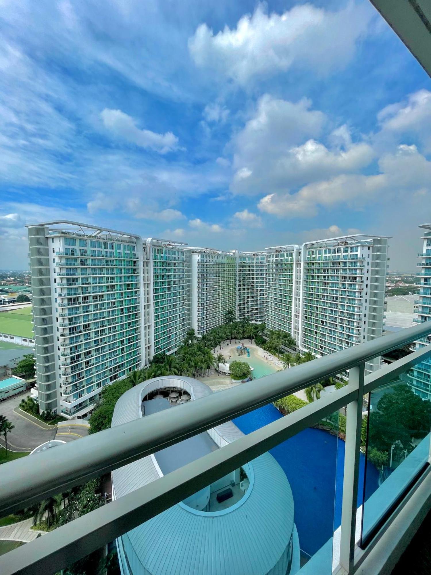 The Bahamas & Maldives Suites At Azure Residences Paranaque 15 Mins Manila Airport T3 Екстериор снимка