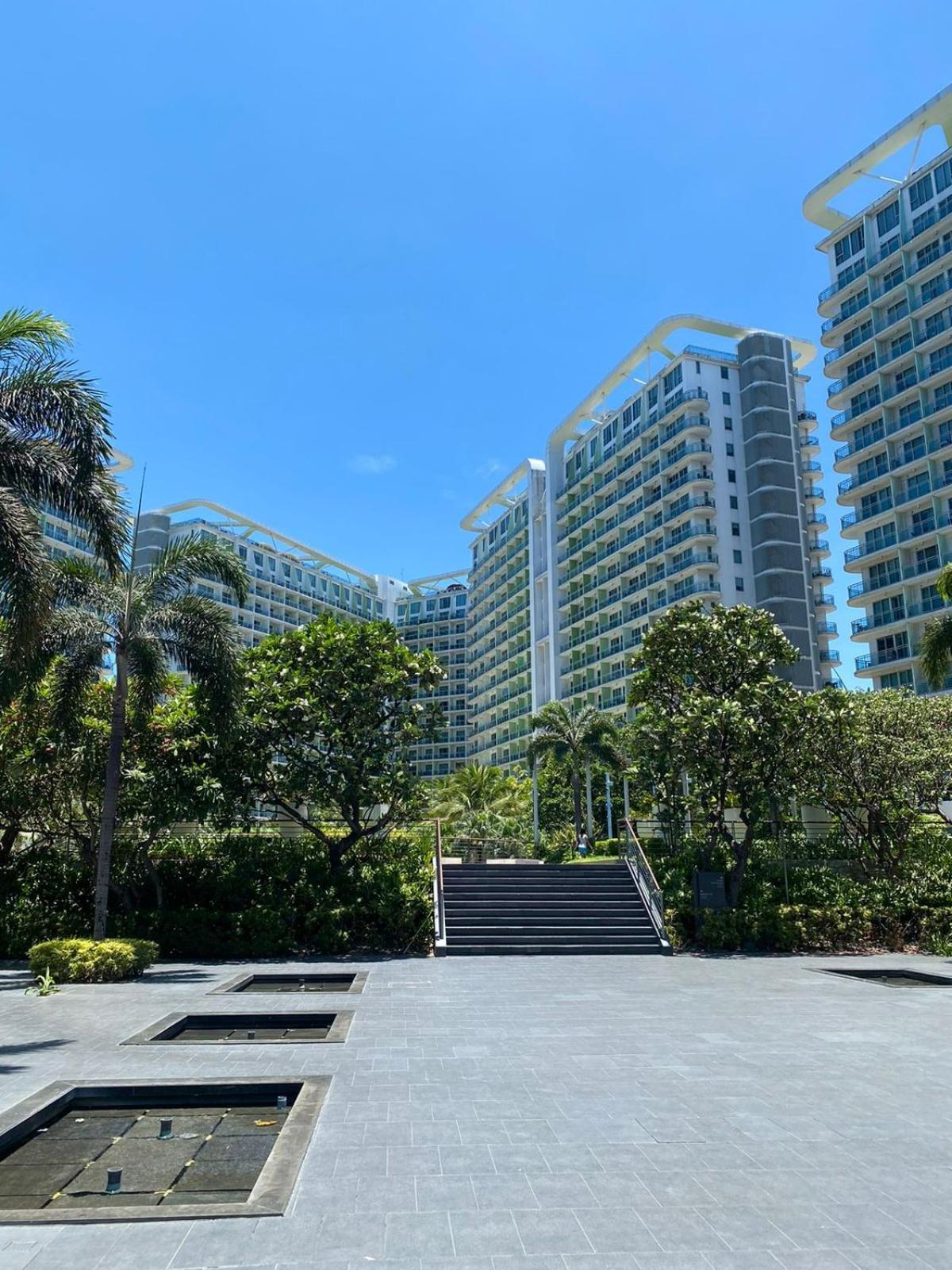 The Bahamas & Maldives Suites At Azure Residences Paranaque 15 Mins Manila Airport T3 Екстериор снимка